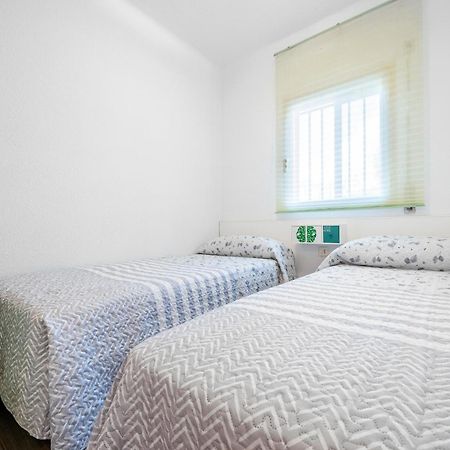 Hauzify I Apartaments Reddis Камбрильс Экстерьер фото